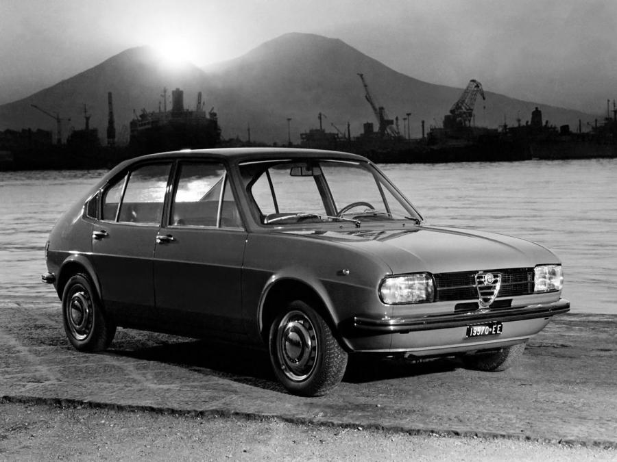  Alfa Romeo Alfasud (901) 1972 года  (фото 16 из 35)